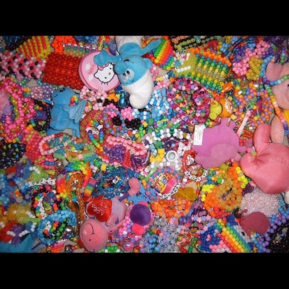 RAVE KANDI!
